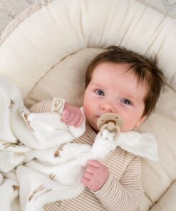deze superzachte speendoek doet ook dienst als knuffeldoek, of tutdoek wordt hij ook wel genoemd. Gemaakt van de zachte bamboe teddy met een hydrofiel naar keuze.